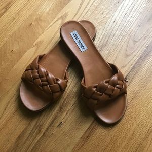 Steve Madden Cognac color braided slides, size 9